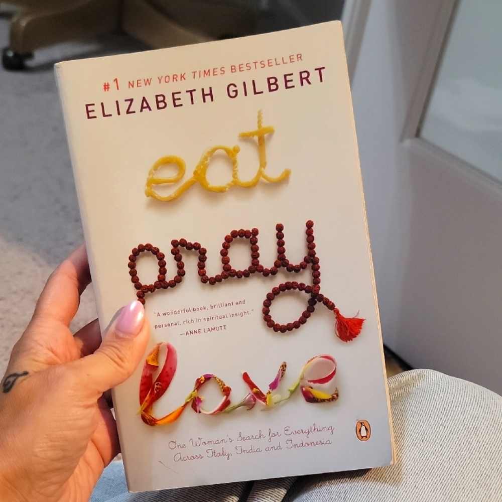 Eat Pray Love Book by Elizabeth Gilbert